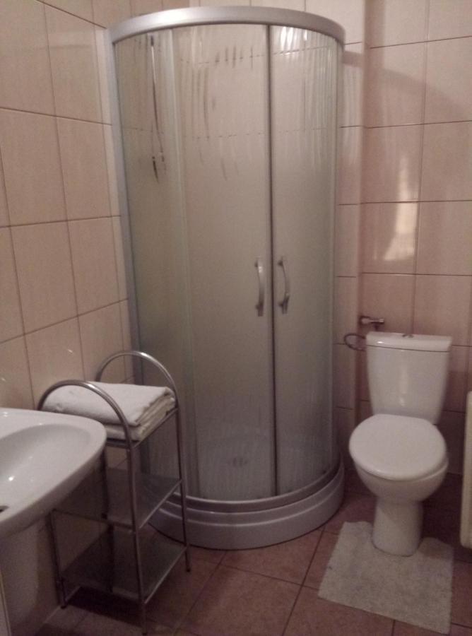 Zajazd Grodek Bujak Robert Naclegi I Restauracja Grodkow  Buitenkant foto